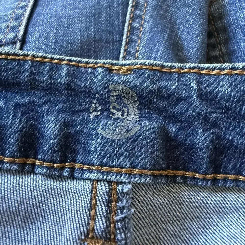 SO Denim Flare Jeans Size 5 Dark Wash Raw Hem Low Rise Y2K Size 5 - Picture 3 of 6